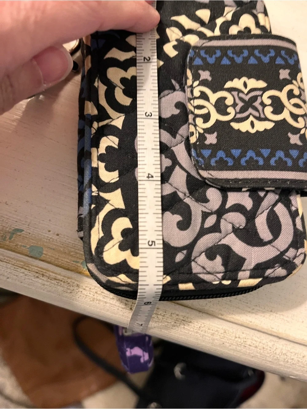 Vera Bradley “Canterberry Cobalt” Quilted Zip-Around Wristlet